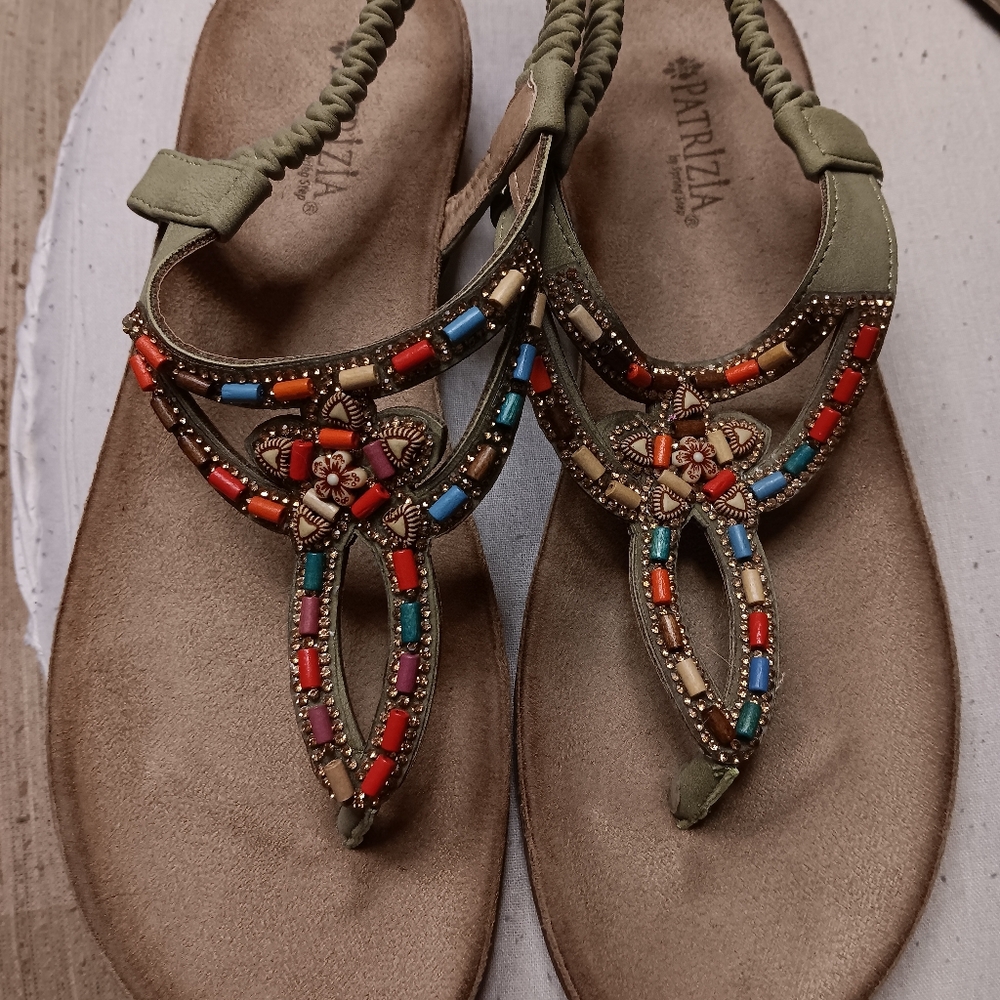 Patrizia women's volcanic sandal sage green size 9M
